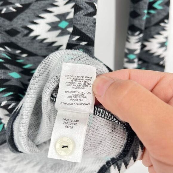 Victoria’s Secret Tribal Southwestern Print Long Sleeve Ribbed Henley Top Small - Picture 5 of 8